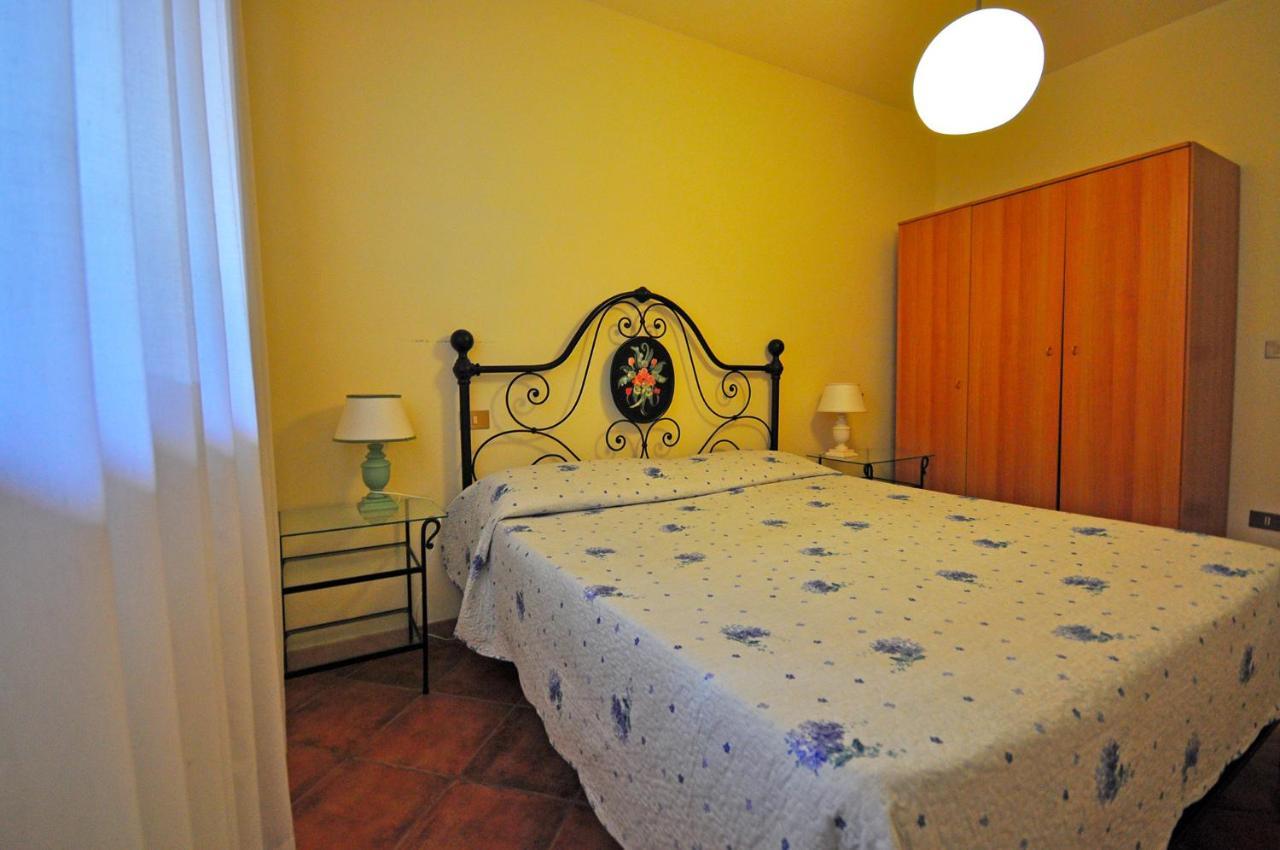 Erba Di Campo Residence Quercianella Exterior foto